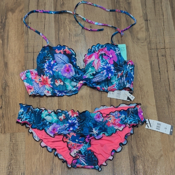 Floral Print Bikini Set - Picture 1 of 7